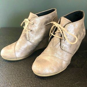 Toms Metallic Wedge, Size 7.5